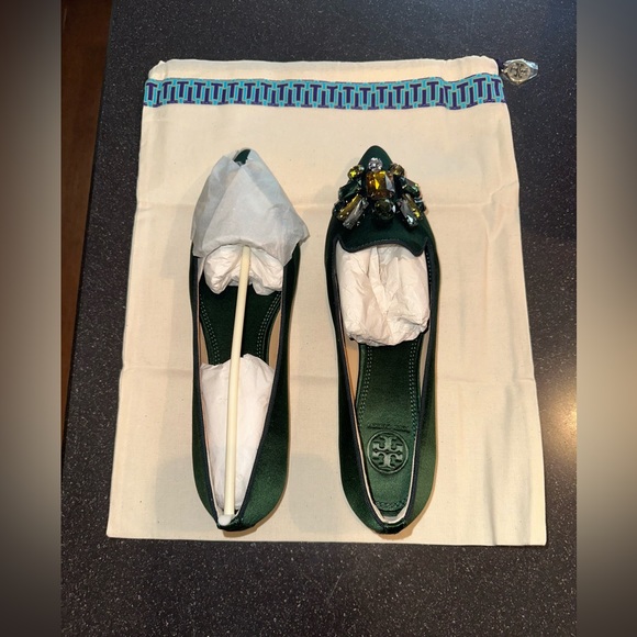 Brand New Tory Burch Mayada Satin Smoking Loafer in Evergreen